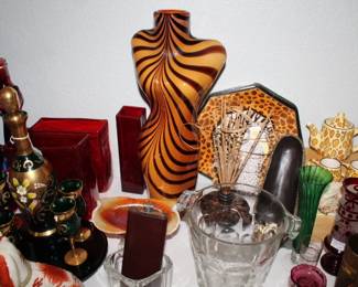 Italian Murano Female Body Torso Tiger-Stripe Amber Vase, Handblown 1980s