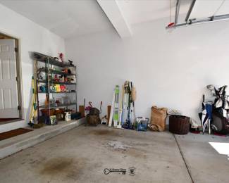 0961Garage