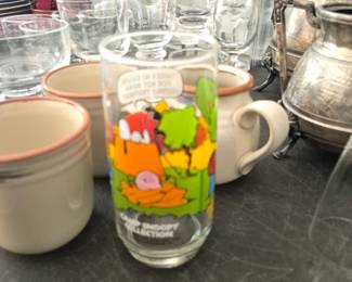 Vintage Peanuts Glass 