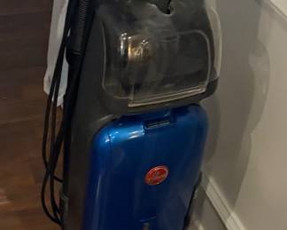This one sucks! But that’s a GOOD thing because it’s a Hoover vacuum