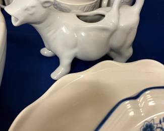 MOOOOO cow creamer
