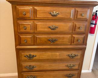 Great chest of drawers