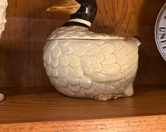 Quack… duck with lid