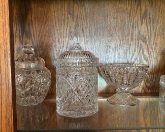 More clear vessels with and without lids