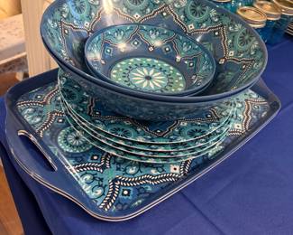Plastic party trays and bowls
