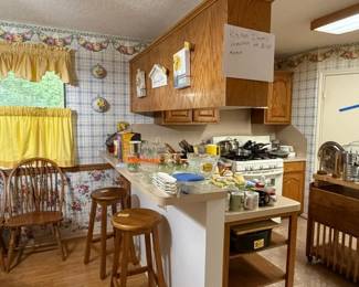 Loads of kitchen items - great bargains and if it's not marked - it's a $1