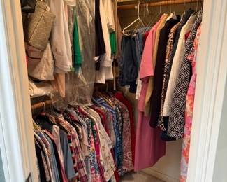 More ladies name brand clothing!