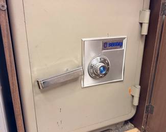 Working Safe with Comination