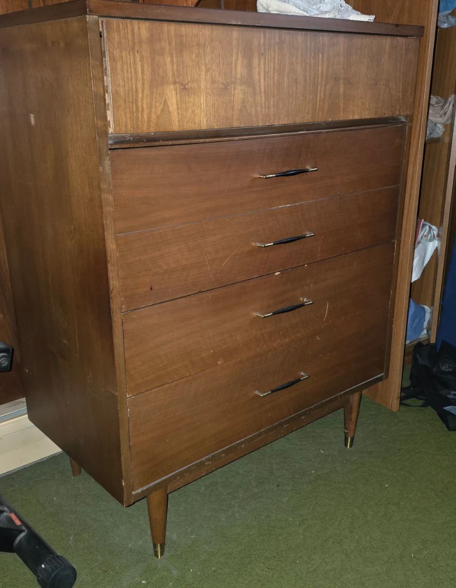 Mid-Century Walnut Brass and Leather 5 Drawer Highboy Dresser. 34" W x 18" D x 43" H, 