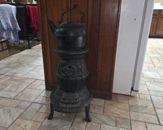 Cast iron pot belly stove/Cadt iron kettle