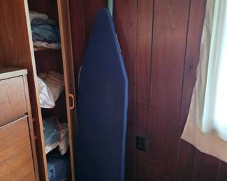 Linens/Ironing Board