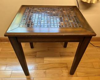 181 Mosaic Tile Top Accent Table