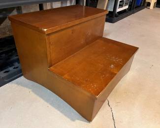 181 2Tier Wood Bed Step
