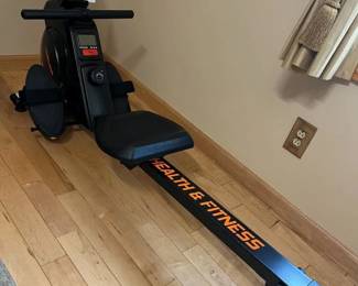 181 Yosuda Rowing Machine