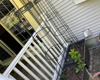 181 Garden Obelisk Trellis Sampler