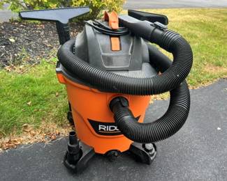 181 Ridgid 12Gal. Wet Dry Shop Vac