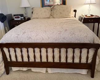 Vintage Henkel-Harris Cherry Spindle Queen bed 