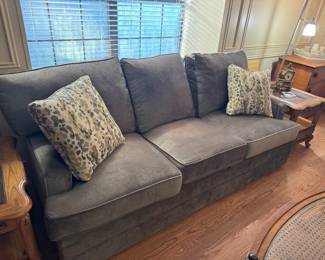  Full size, like new 