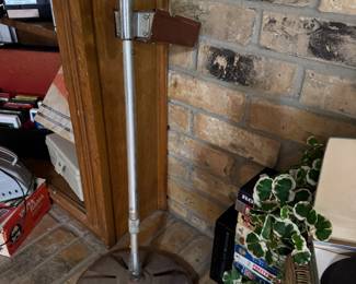 Vintage metal detector