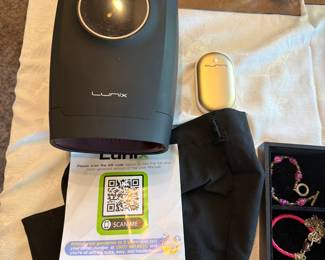 Lunix hand massager