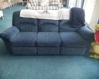 Cozy couch - two available