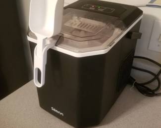 Silonn countertop ice maker