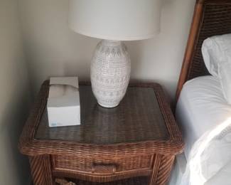 Wicker queen bedroom suite: nightstand; table lamp