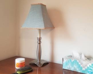 Table lamp