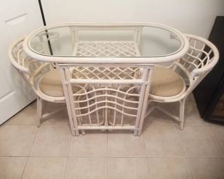 Retro rattan dining set seats 2