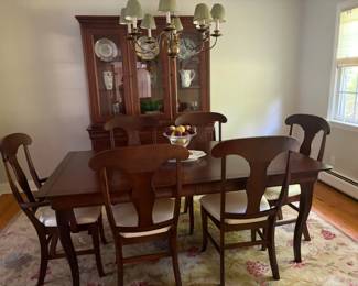 Almost New -Macys Dining Room Set