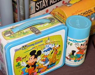 Classic Walt Disney World Lunchbox with Thermos