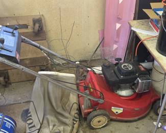 Toro SelfPropelled Mower