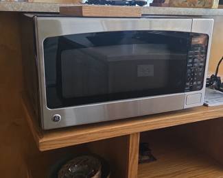 Stainless Steel Countertop Microwave