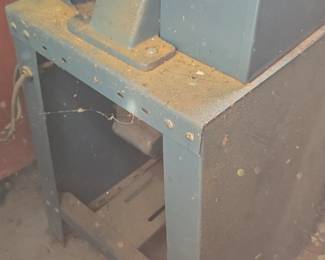 inch Woodcutting Bandsaw second image