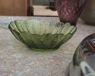 Indiana Glass Sunflower Bowl second image