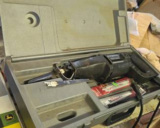 Black  Decker Professional Reciprocating Saw Kit