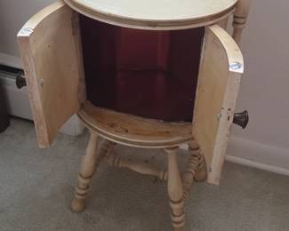 Vintage Carved Humidor Side Table second image
