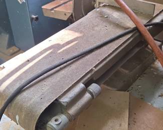 Benchtop Belt and Disc Sander second image