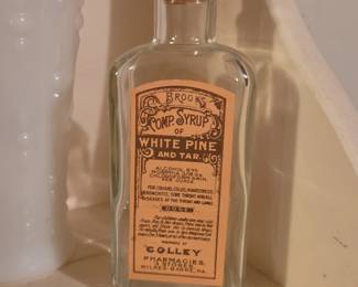 Brooks Comp. Syrup of White Pine and Tar Bottle