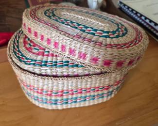 Oval Woven Storage Baskets with Lids second image