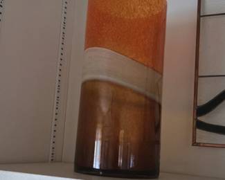 Orange and brown tortoise glass vase
