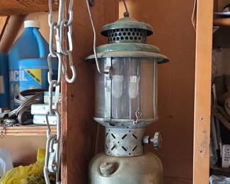 Vintage Coleman Lantern