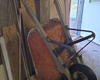 Steel Tray Wheelbarrow second image