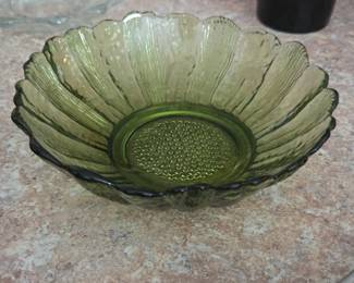 Indiana Glass Sunflower Bowl