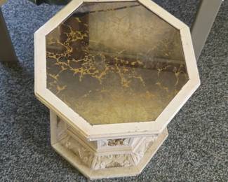Hollywood Regency Octagonal Pedestal Table second image