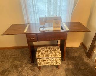Singer, sewing machine cabinet and sewing stool