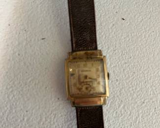 Vtg. Women Watch Bulova 10k Gold Filled