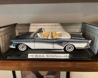 1957 Buick roadmaster diecast