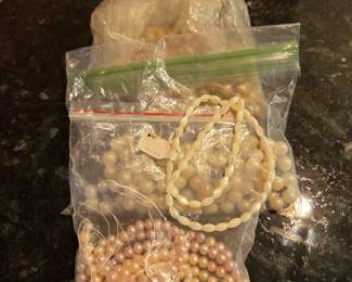 Pearls freshwater 