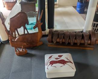 ShelfCarvings